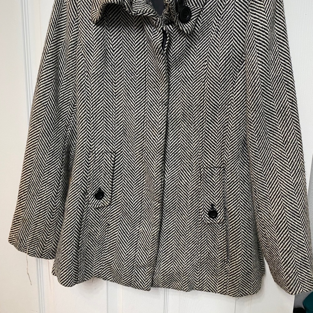 Striped jacket - Picture 3 of 3